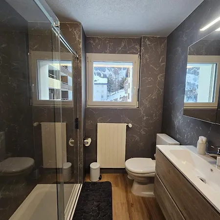 Апартаменти Luxuse Fluee 11 Лейкербад