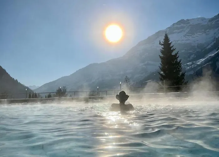 Luxuse Fluee 11 * 洛伊克巴德